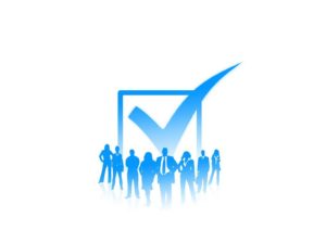Big blue check mark behind a team of successful movers - the key to boost conversion rates.